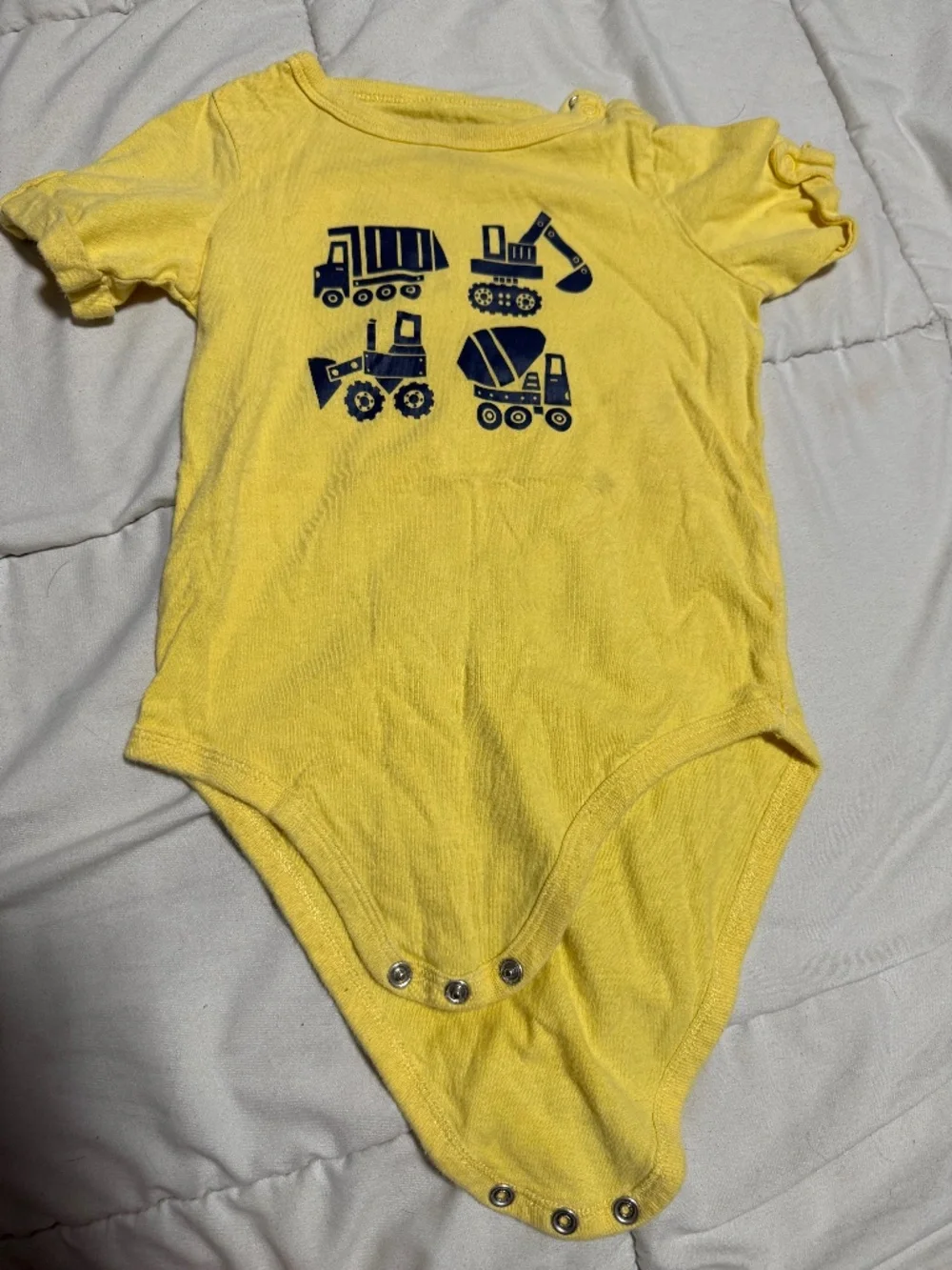 24M Yellow Construction Vehicle Themed Boys BodySuit Jumping Beans Brand